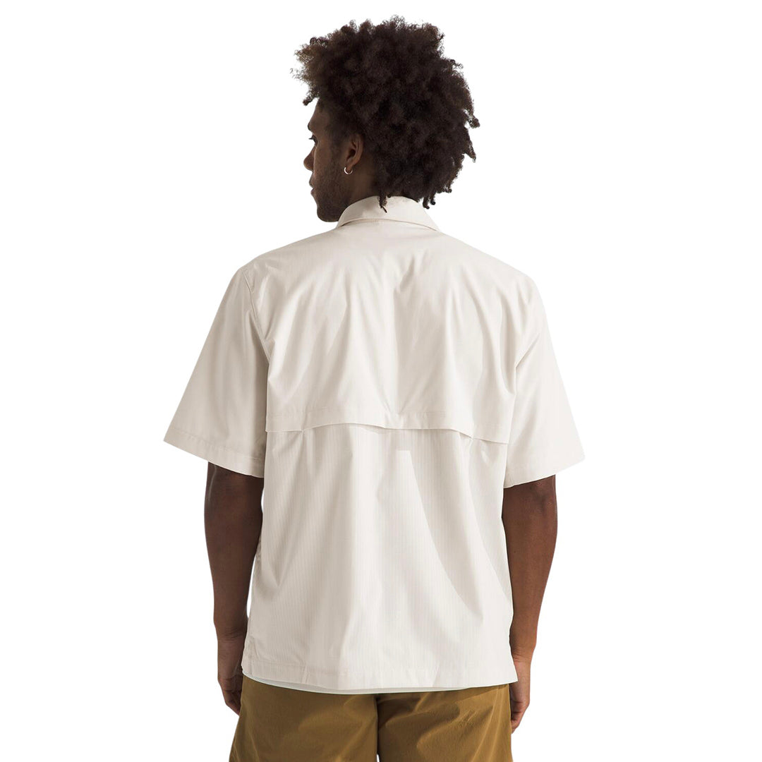 Camisa S/S Lightrange para hombre color blanco