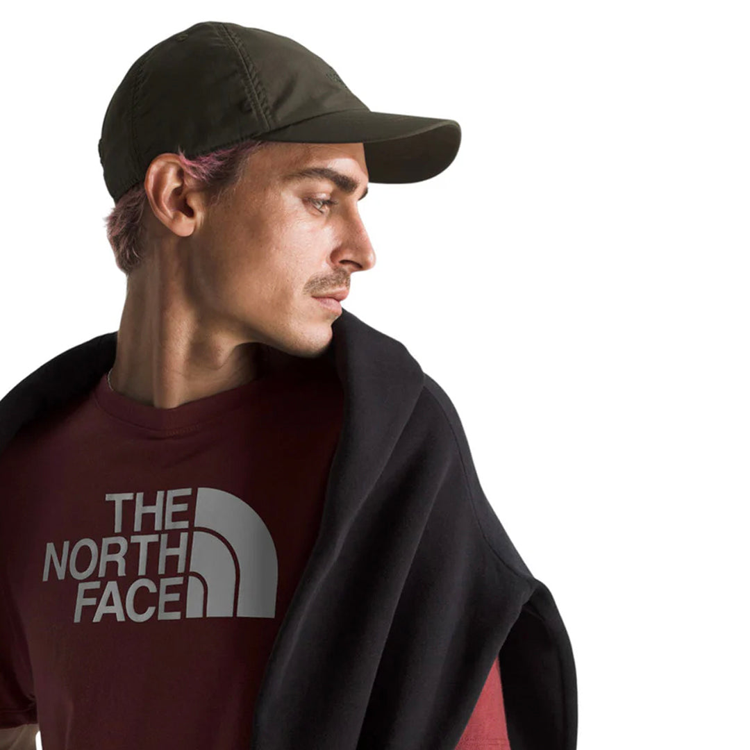 Camiseta Dome Tee para hombre color vino